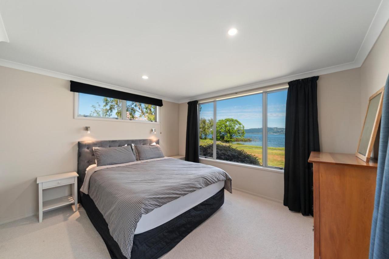 Lakeside Vistas Magic - Rainbow Point Home Lago Lago Taupo Exterior foto